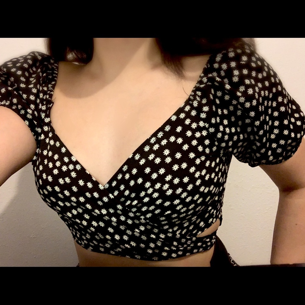 Flower crop top